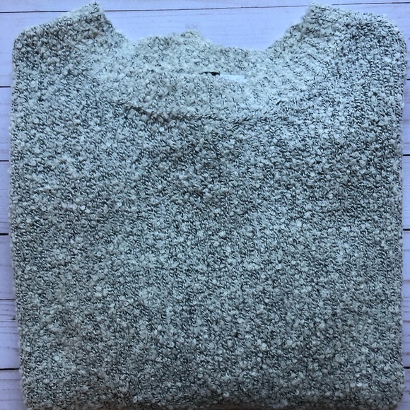 H&M Grey Sweater - Picture 3 of 4